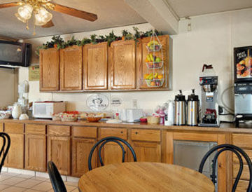 Super 8 By Wyndham Park City/North Wichita Area Exteriér fotografie